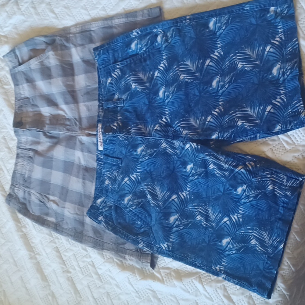 Two pair in this sale, Arizona men's shorts